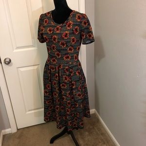 Lularoe - Large Amelia Dress - Sunflowers